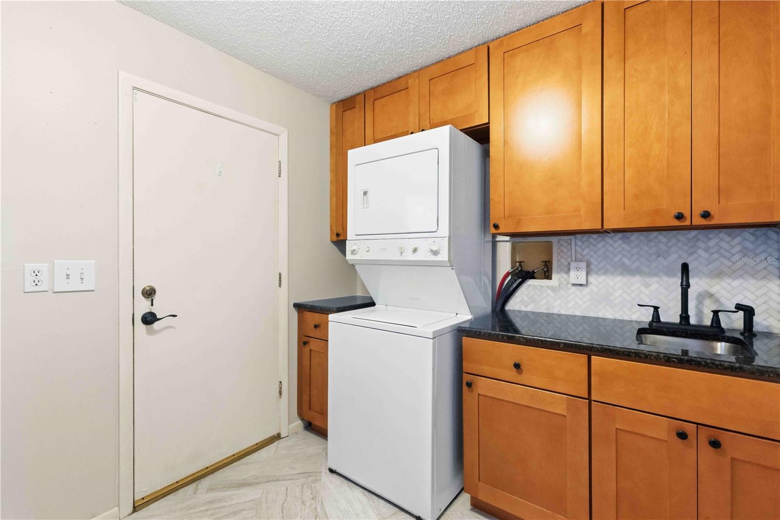 7011 9TH AVE W, BRADENTON, FL — photo 15