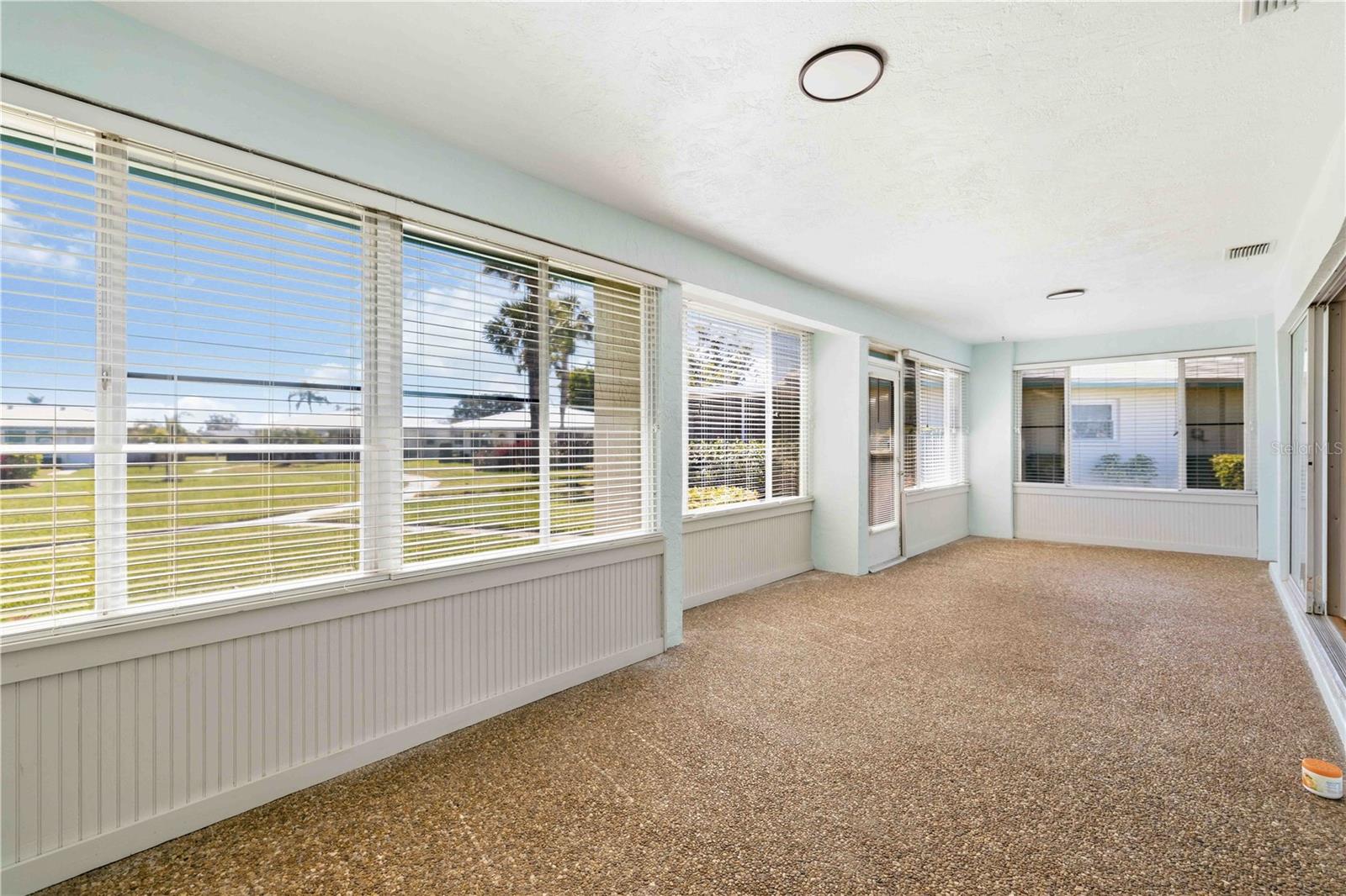 7011 9TH AVE W, BRADENTON, FL — photo 17
