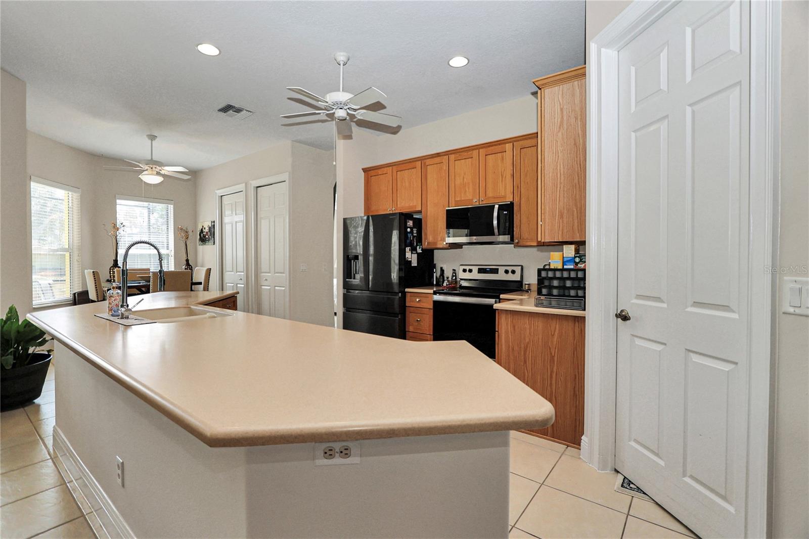 39644 HARBOR HILLS BLVD, LADY LAKE, FL — photo 25