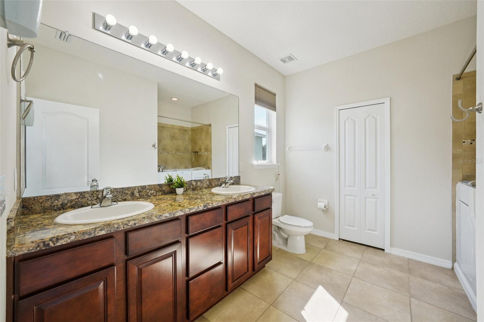 11129 KISKADEE CIR, NEW PORT RICHEY, FL — photo 16