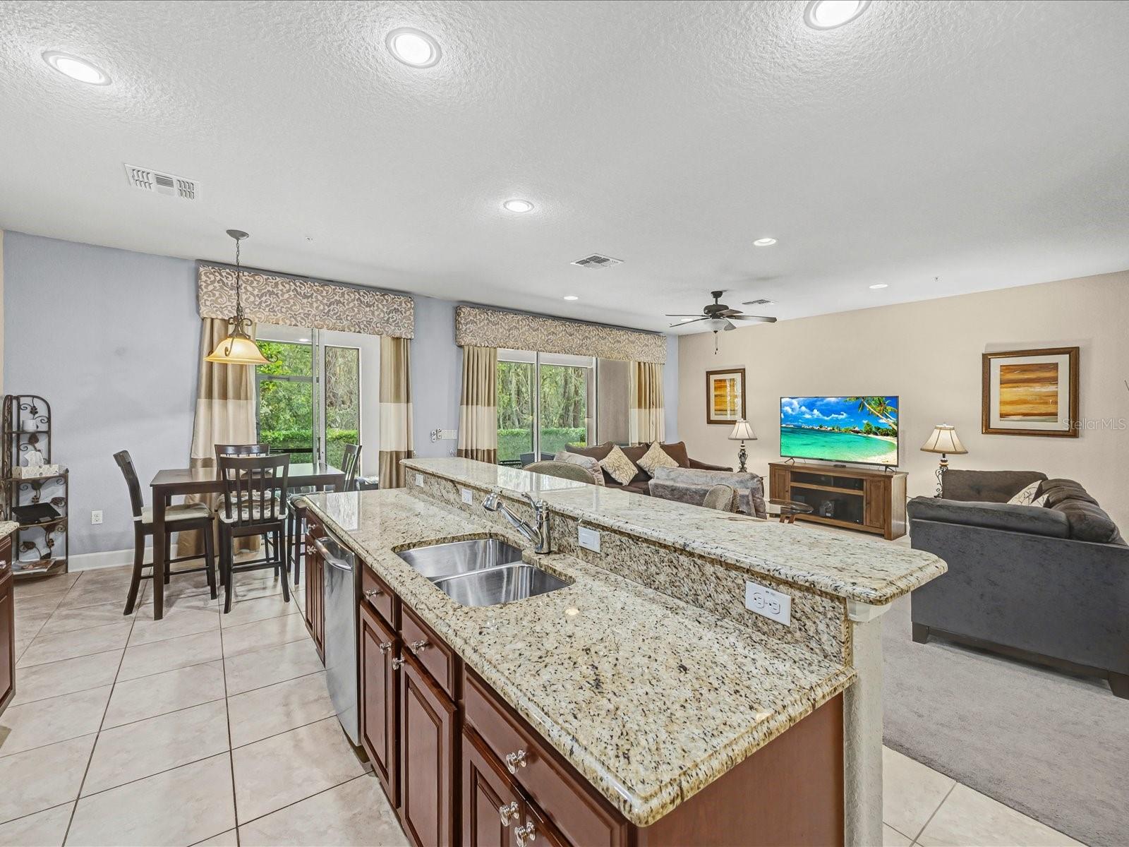1405 LISBON CT, DAVENPORT, FL — photo 4