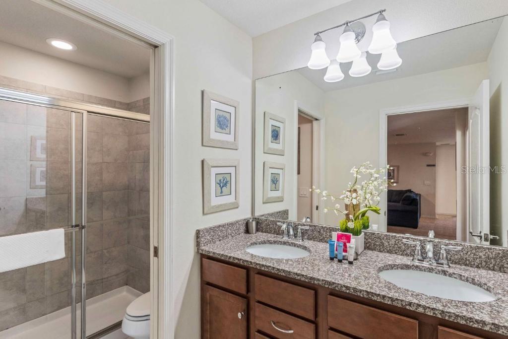 8815 MACAPA DR, KISSIMMEE, FL — photo 37