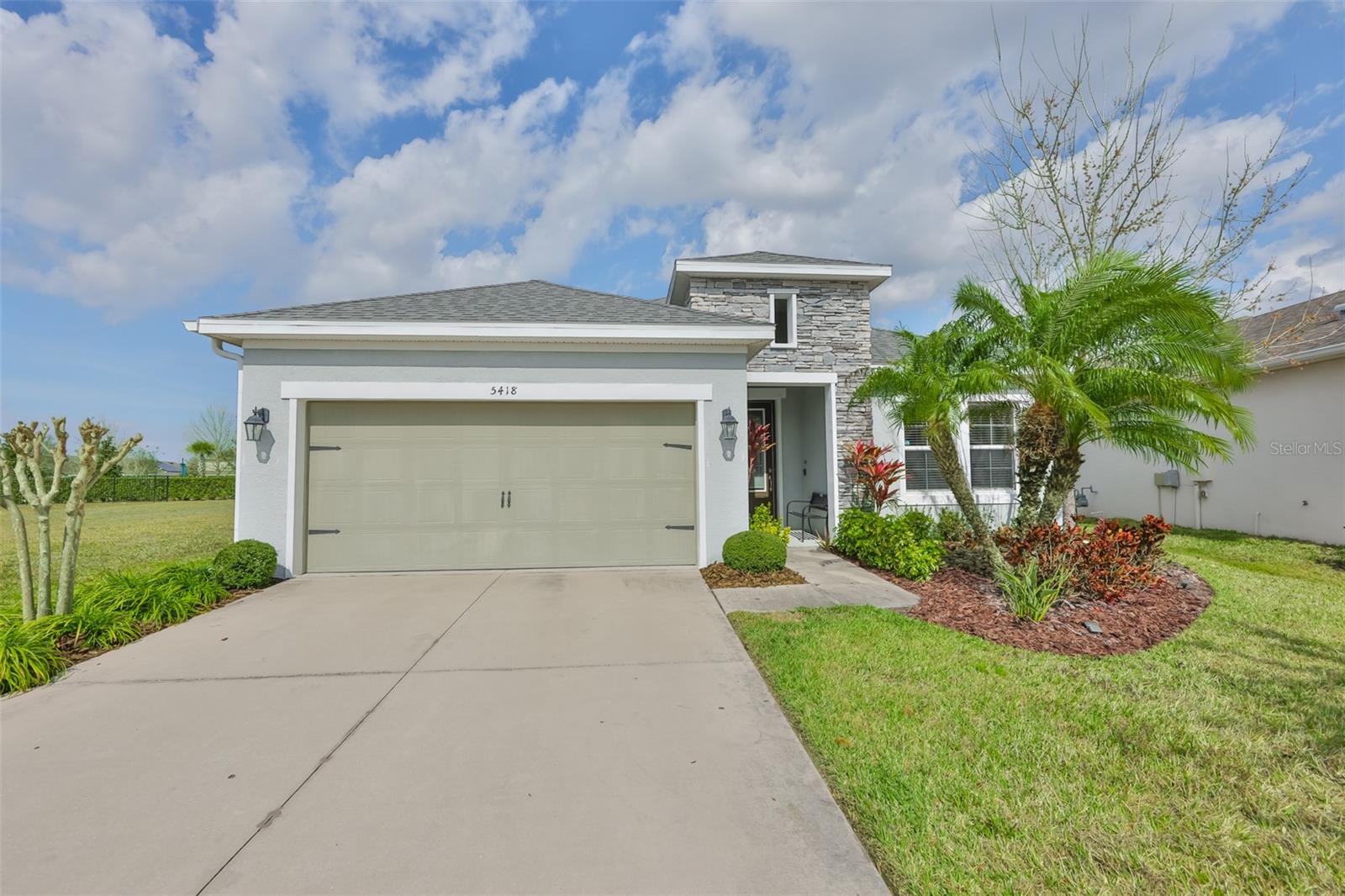 5418 SILVER SUN DR, APOLLO BEACH, FL — photo 2