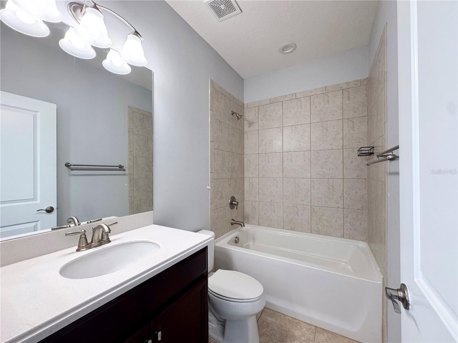 12822 DEL CORSO LOOP, BRADENTON, FL — photo 45