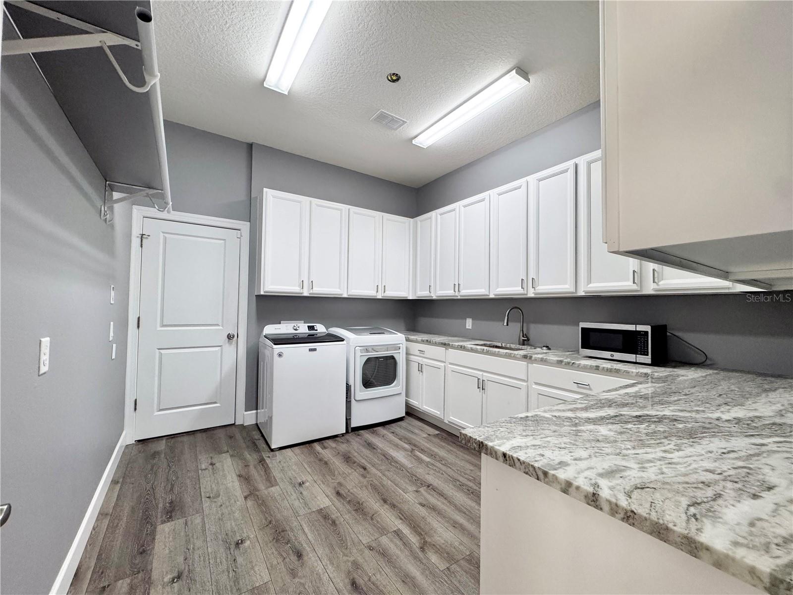 12822 DEL CORSO LOOP, BRADENTON, FL — photo 47