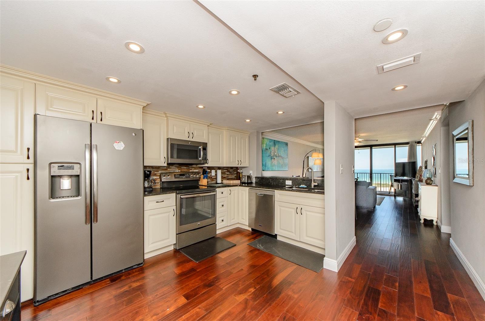 1250 GULF BLVD #703, CLEARWATER BEACH, FL — photo 9