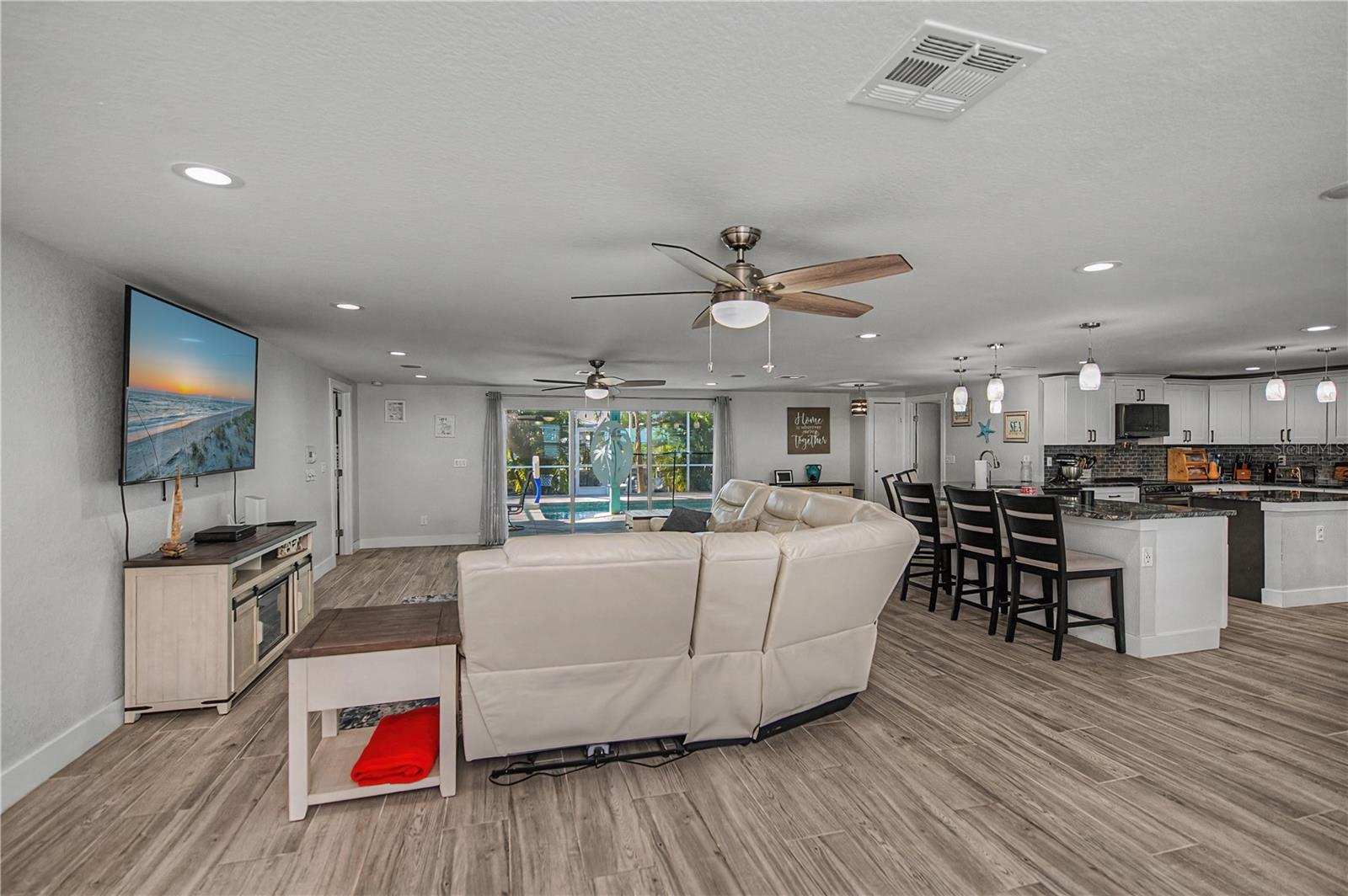 121 SINCLAIR ST SE, PORT CHARLOTTE, FL — photo 19