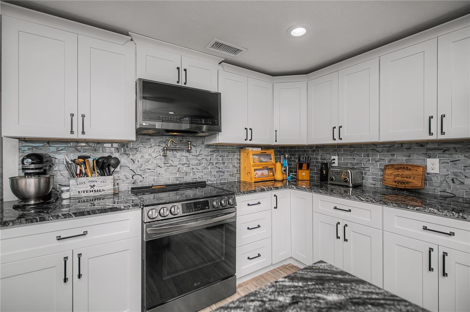 121 SINCLAIR ST SE, PORT CHARLOTTE, FL — photo 34