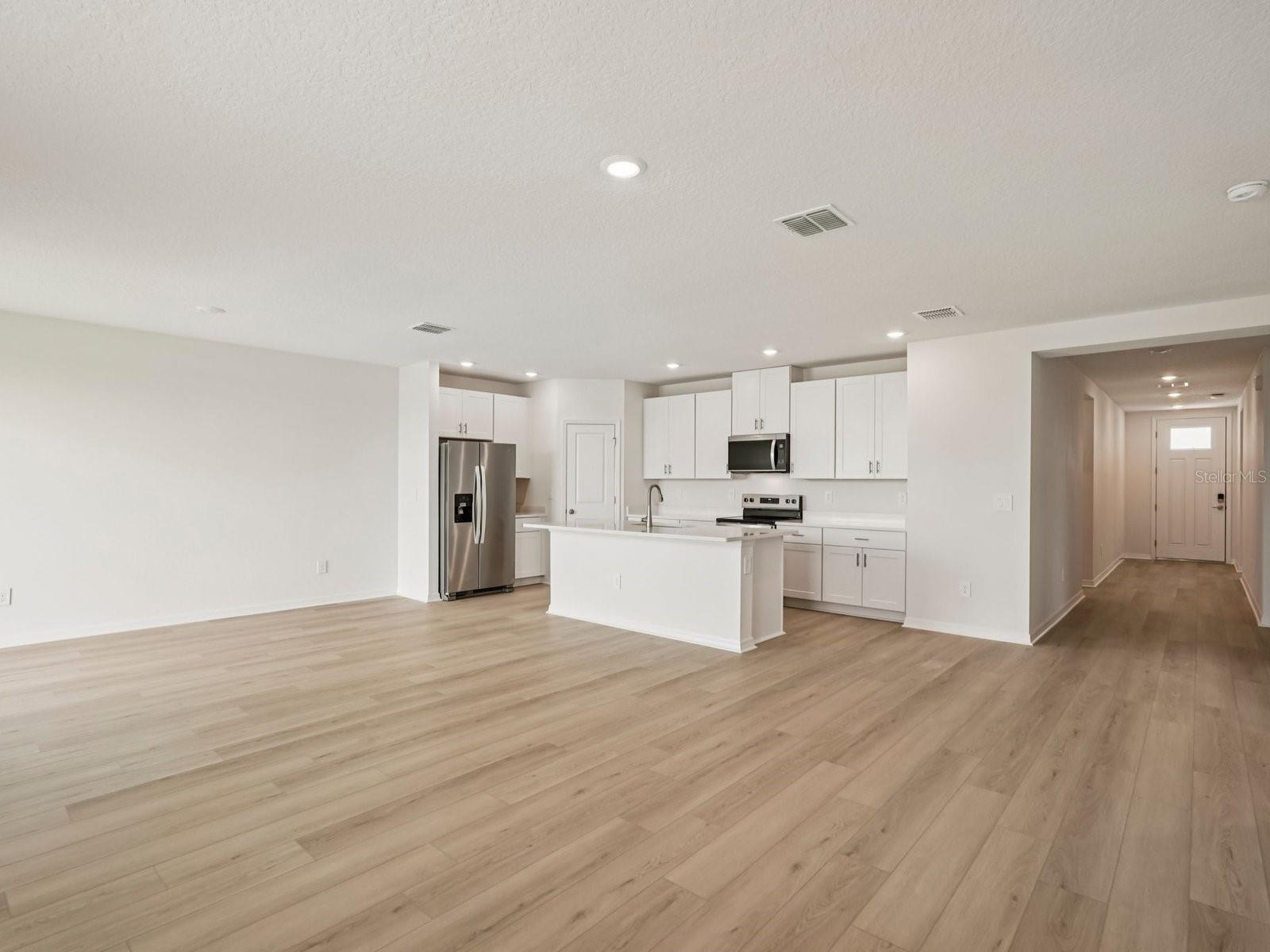 10417 ABUNDANCE GROVE WAY, PARRISH, FL — photo 3