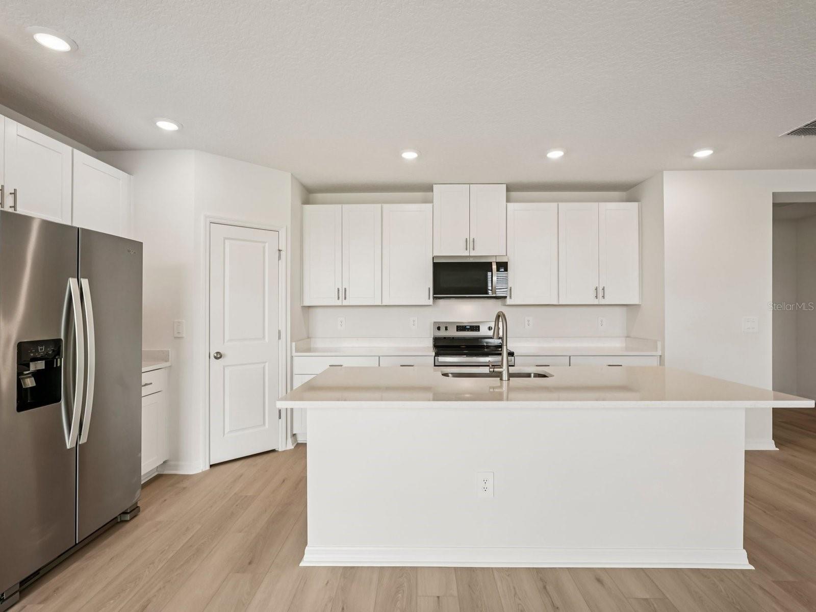 10417 ABUNDANCE GROVE WAY, PARRISH, FL — photo 5