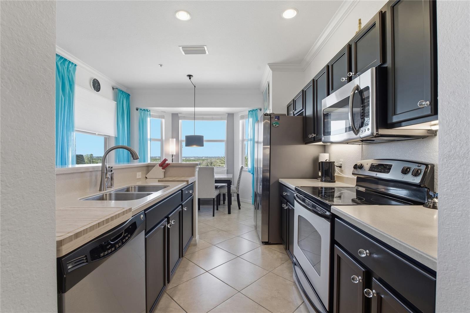 8105 GRAND ESTUARY TRL #402, BRADENTON, FL — photo 9