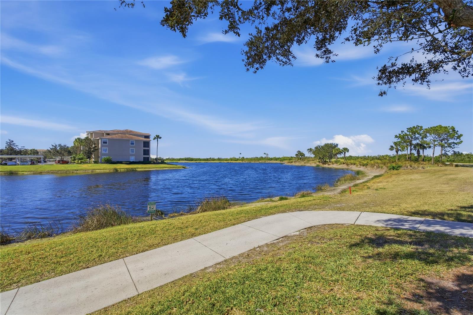 8105 GRAND ESTUARY TRL #402, BRADENTON, FL — photo 30