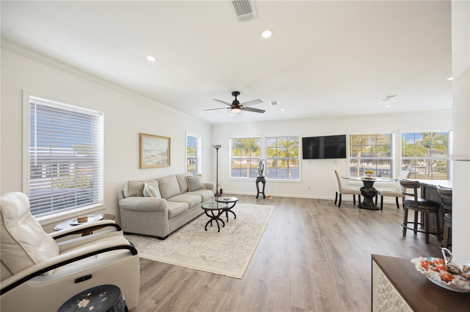 2 S BOTANY BAY CIR, ENGLEWOOD, FL — photo 9