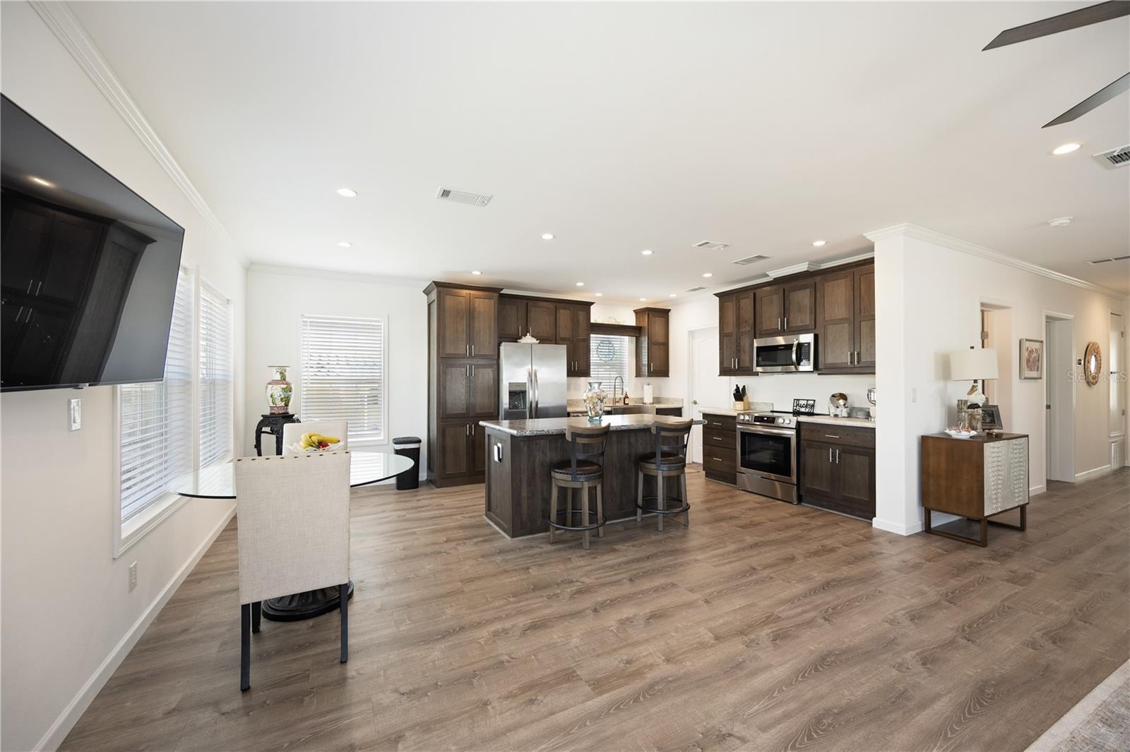2 S BOTANY BAY CIR, ENGLEWOOD, FL — photo 13
