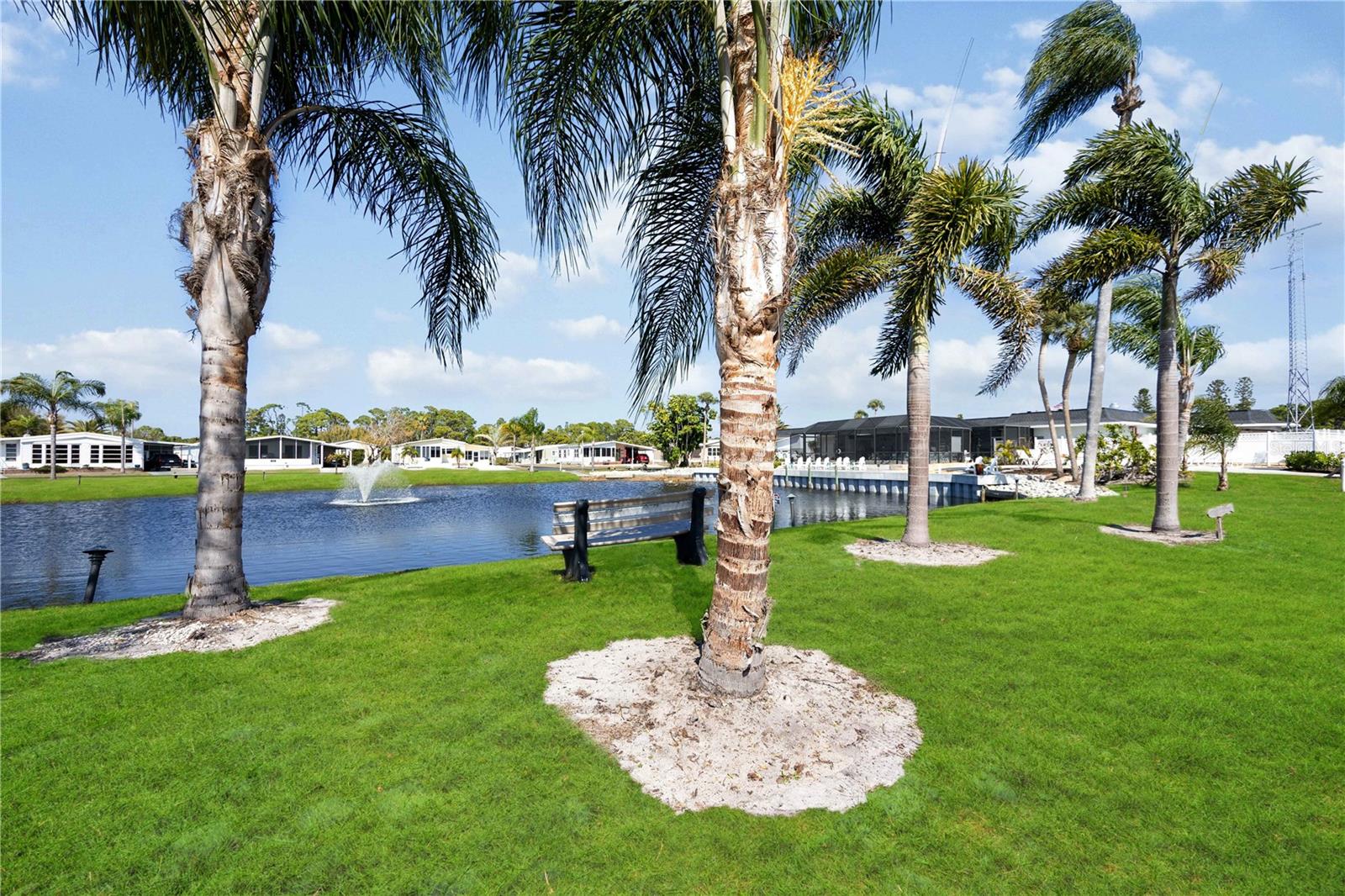 2 S BOTANY BAY CIR, ENGLEWOOD, FL — photo 30
