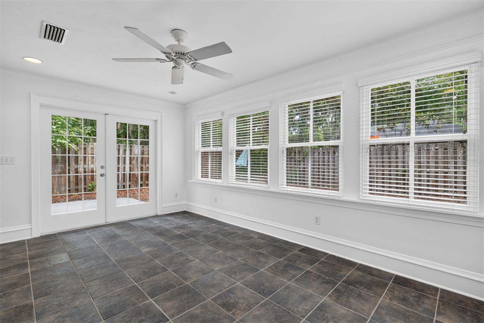 433 SE 7TH ST, GAINESVILLE, FL — photo 27