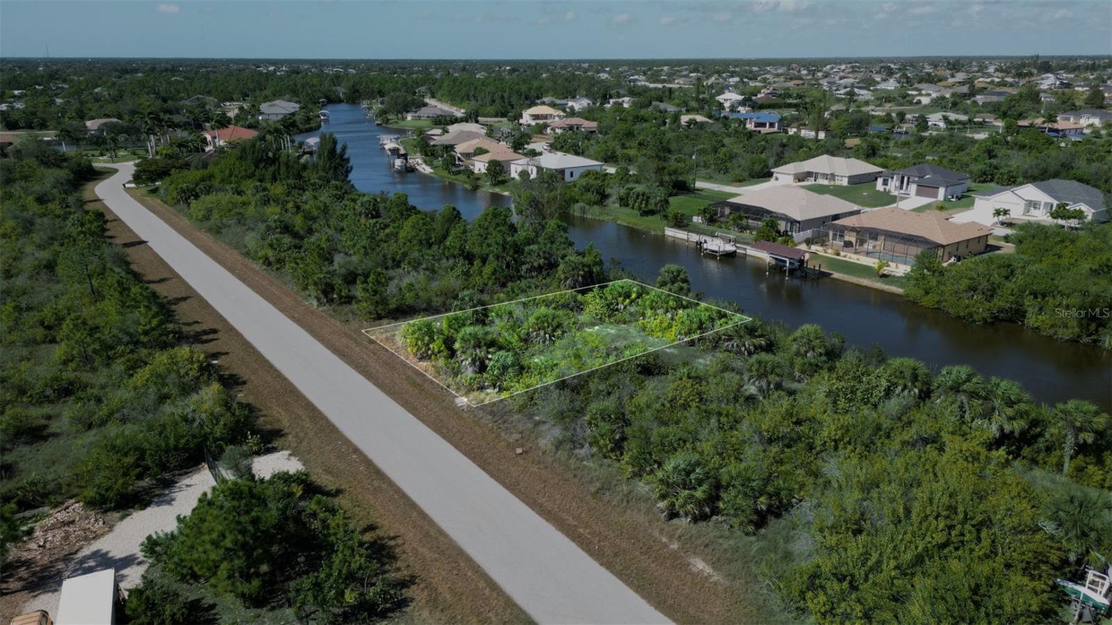 15480 ARIBE AVE, PORT CHARLOTTE, FL