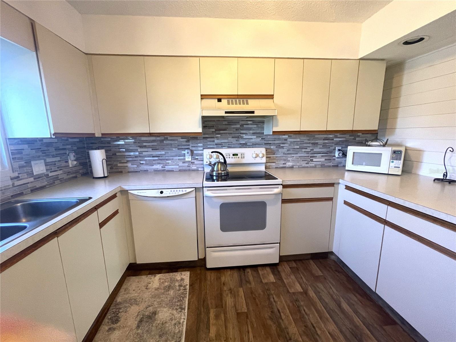 200 ROTONDA BLVD W #A4, ROTONDA WEST, FL — photo 7