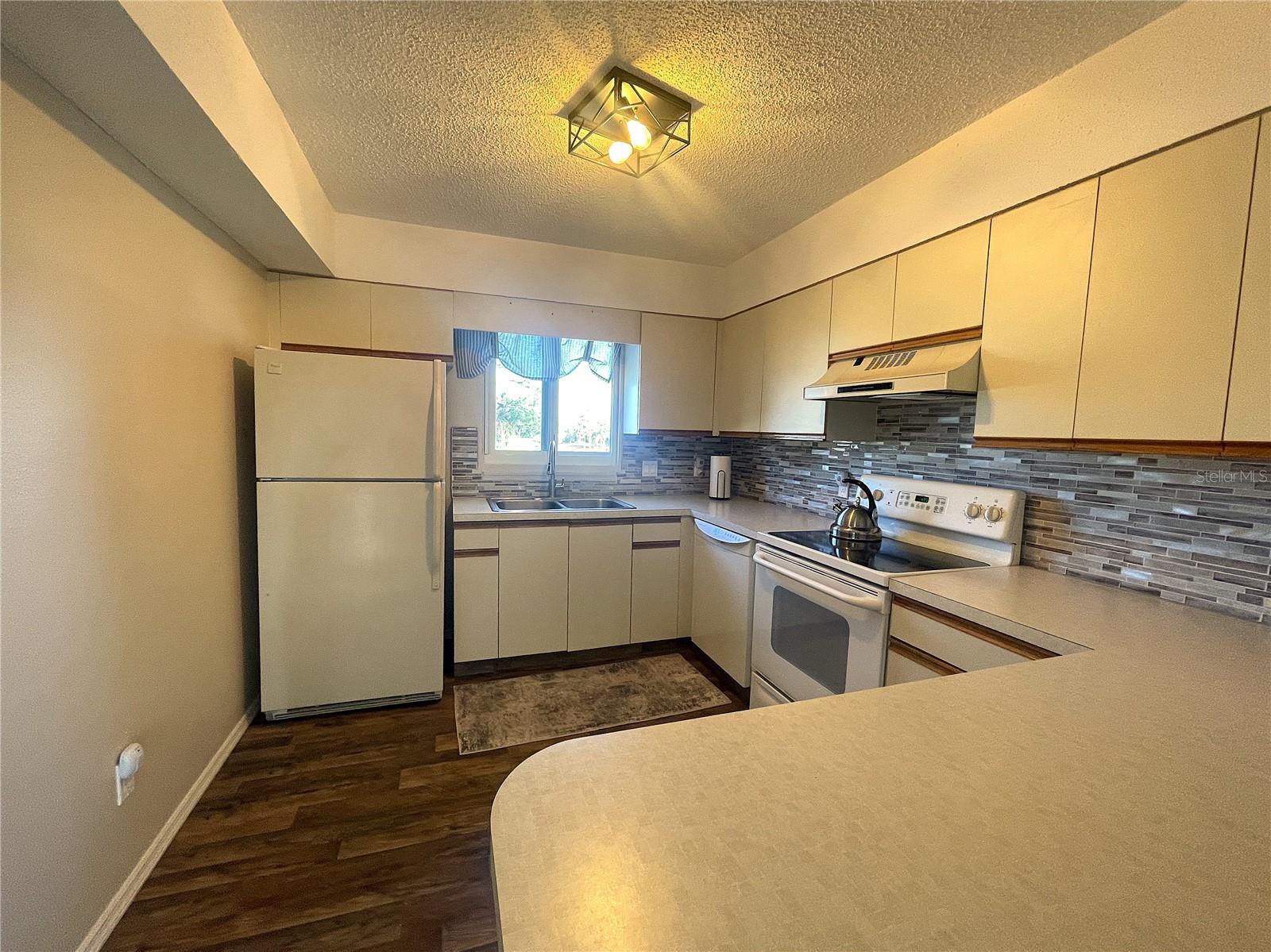 200 ROTONDA BLVD W #A4, ROTONDA WEST, FL — photo 28