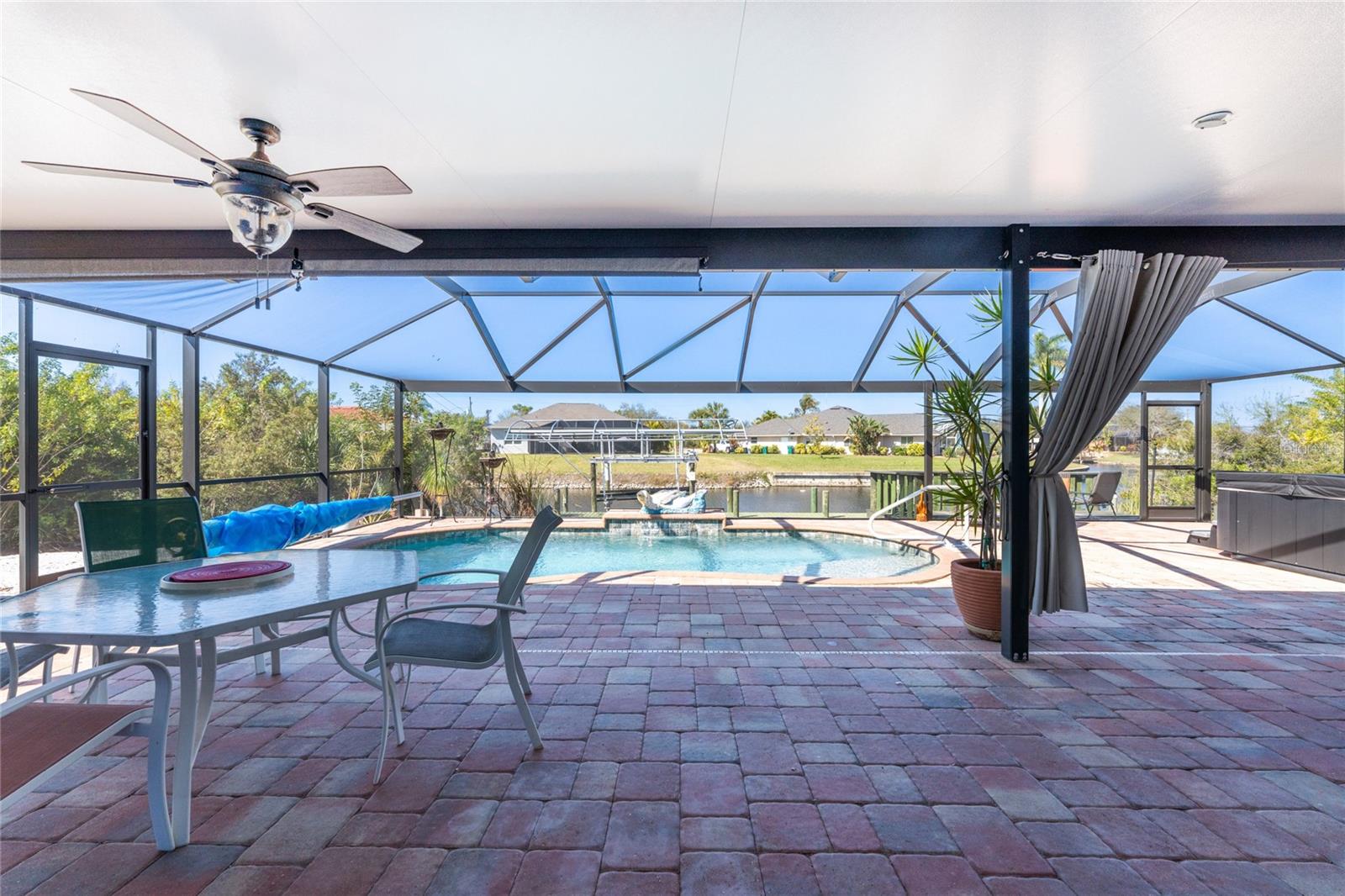 9300 MIAMI CIR, PORT CHARLOTTE, FL — photo 39