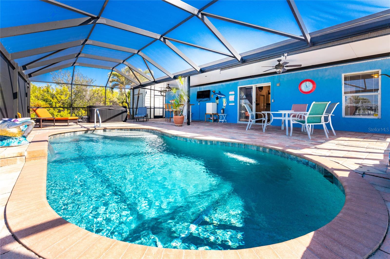 9300 MIAMI CIR, PORT CHARLOTTE, FL — photo 41
