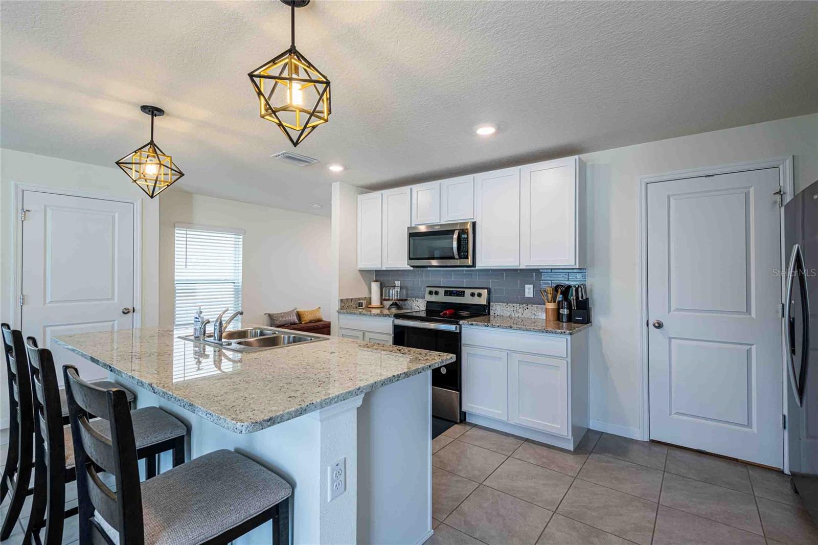 12172 LILY MAGNOLIA LN, RIVERVIEW, FL — photo 6