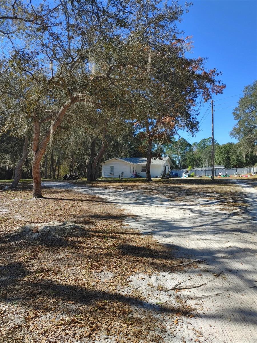 1838 NE 145TH AVENUE RD, SILVER SPRINGS, FL — photo 10