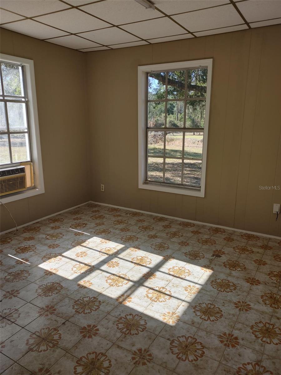 1838 NE 145TH AVENUE RD, SILVER SPRINGS, FL — photo 13