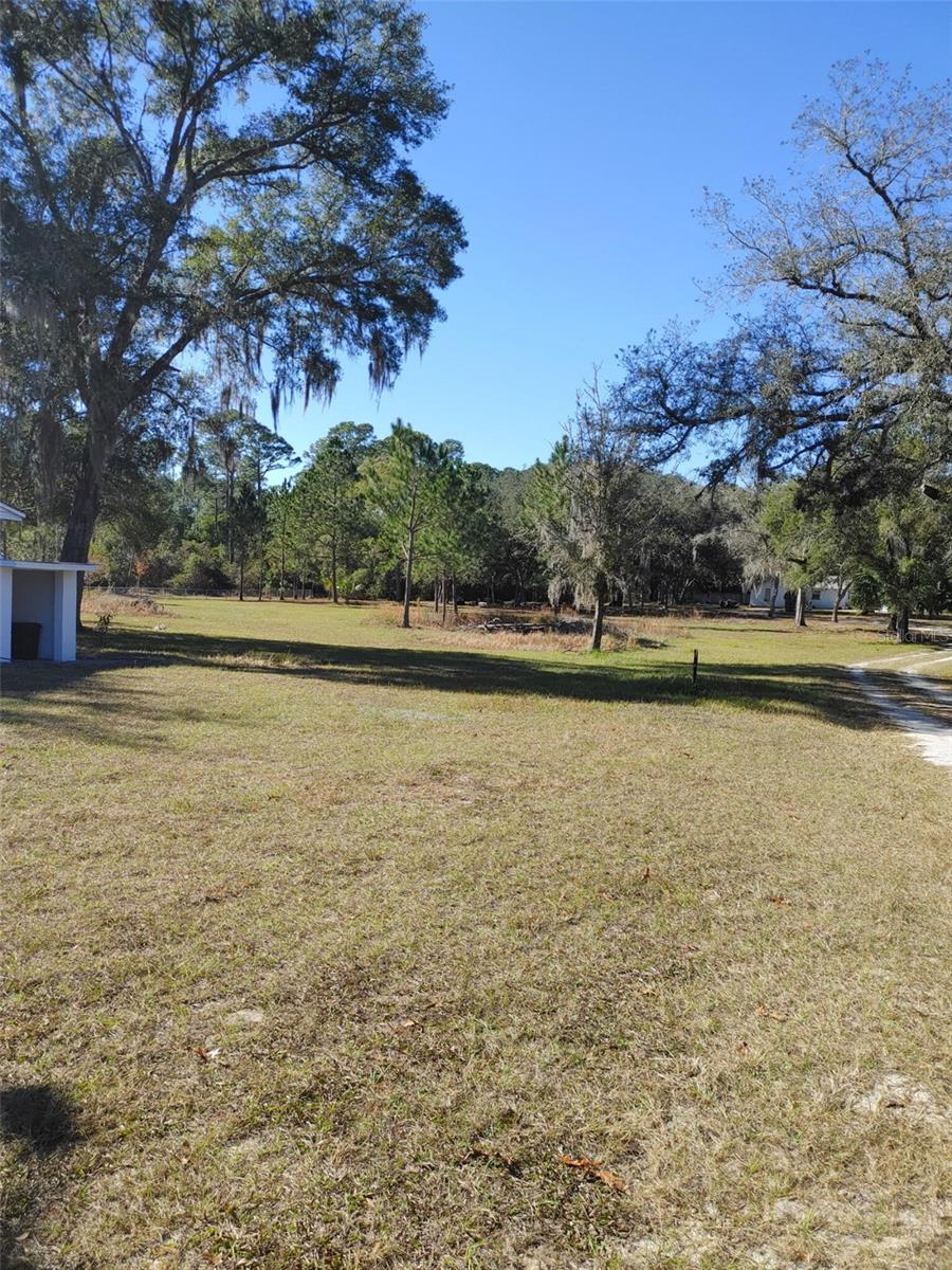 1838 NE 145TH AVENUE RD, SILVER SPRINGS, FL — photo 16