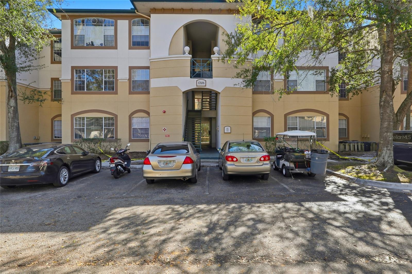 17106 CARRINGTON PARK DR #623, TAMPA, FL — photo 4