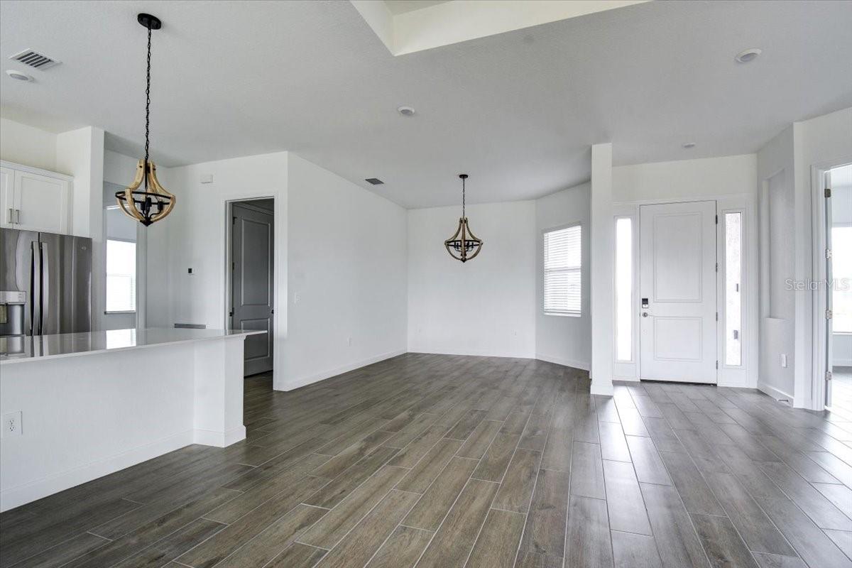 7796 LAKES EDGE LN, PORT CHARLOTTE, FL — photo 5