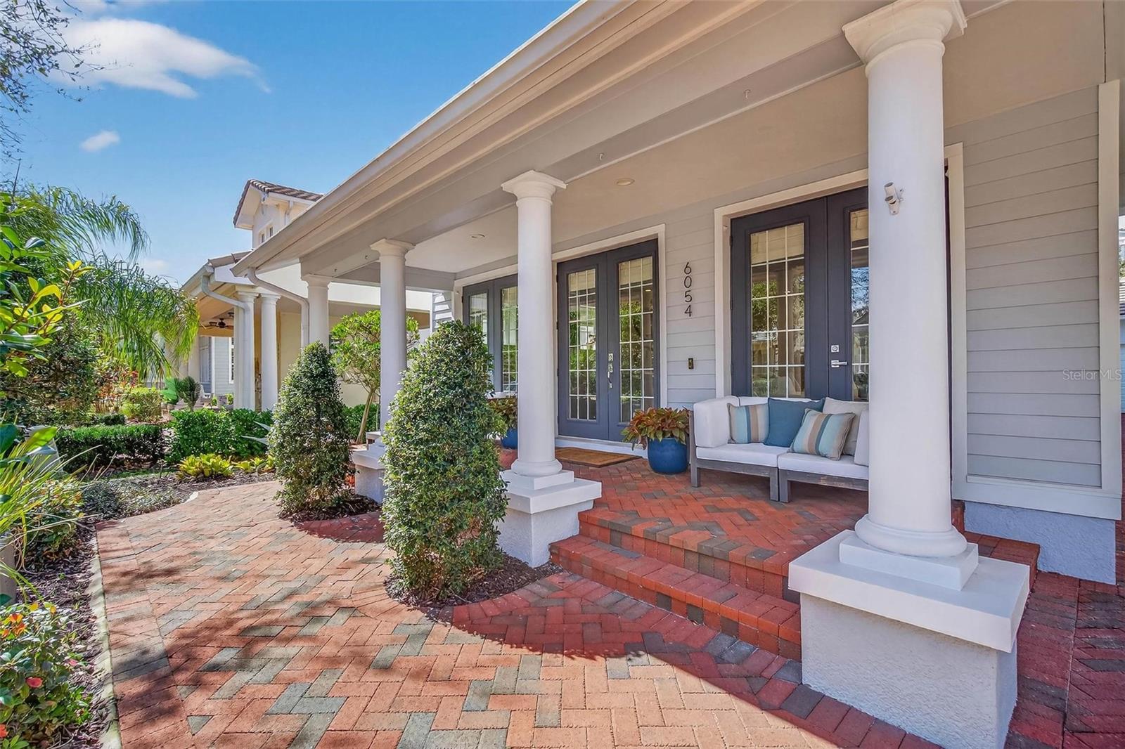 6054 YEATS MANOR DR, TAMPA, FL — photo 3