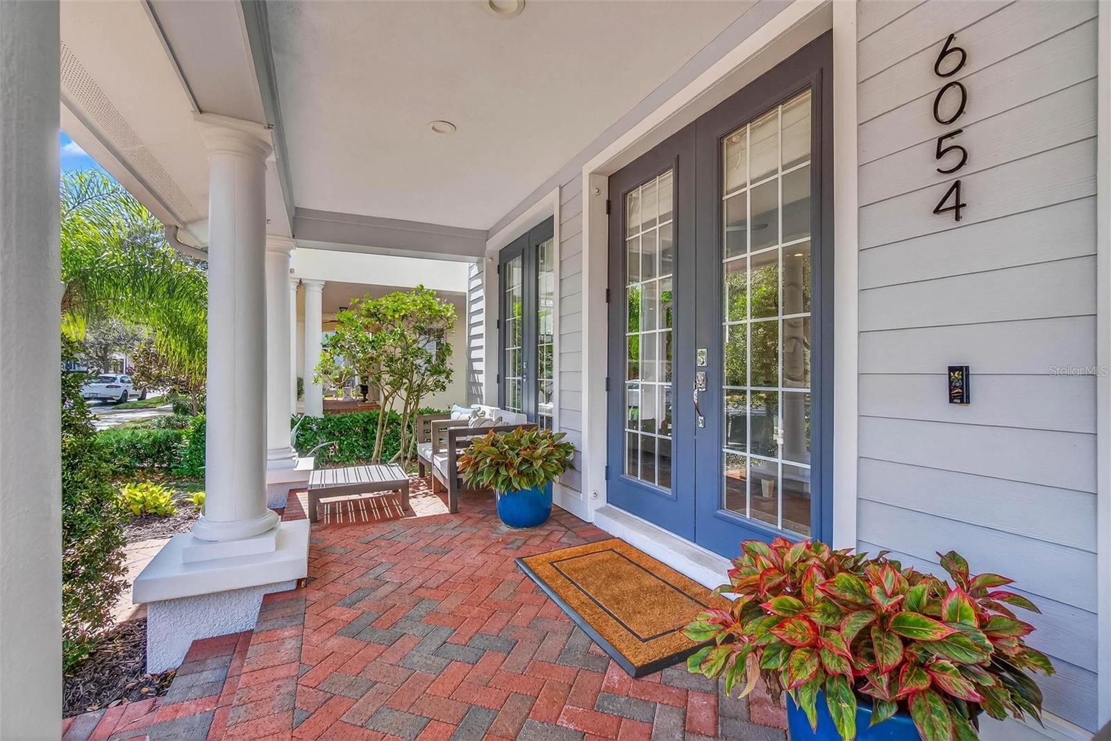 6054 YEATS MANOR DR, TAMPA, FL — photo 4