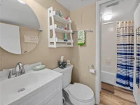 527 MIDWAY DR #B — photo 22