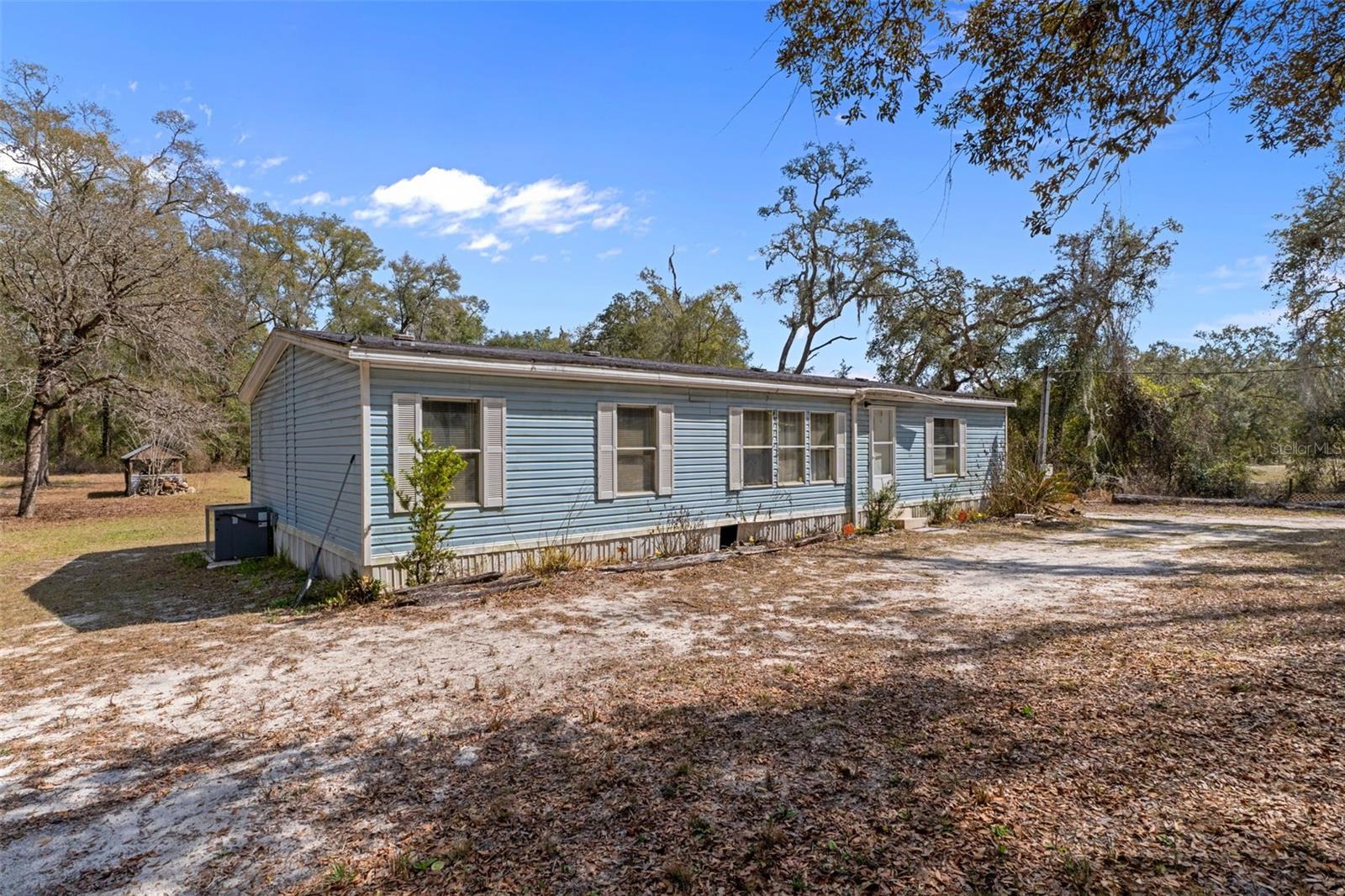 11881 SW 45TH ST, WEBSTER, FL — photo 6