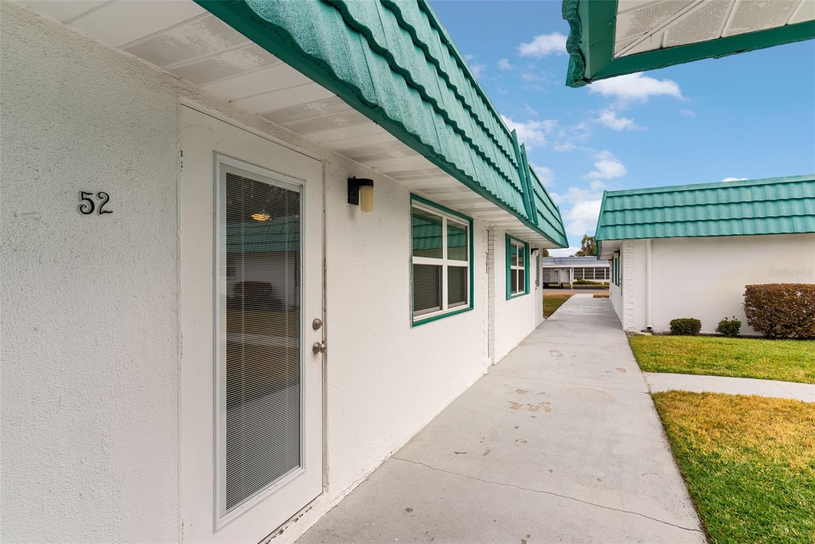 205 KINGS BLVD #52, SUN CITY CENTER, FL — photo 3