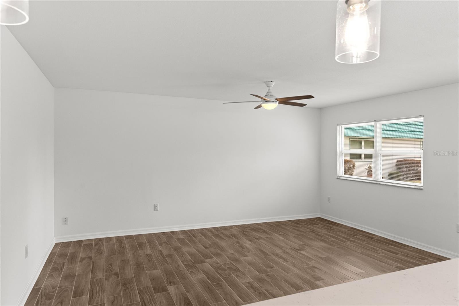 205 KINGS BLVD #52, SUN CITY CENTER, FL — photo 8