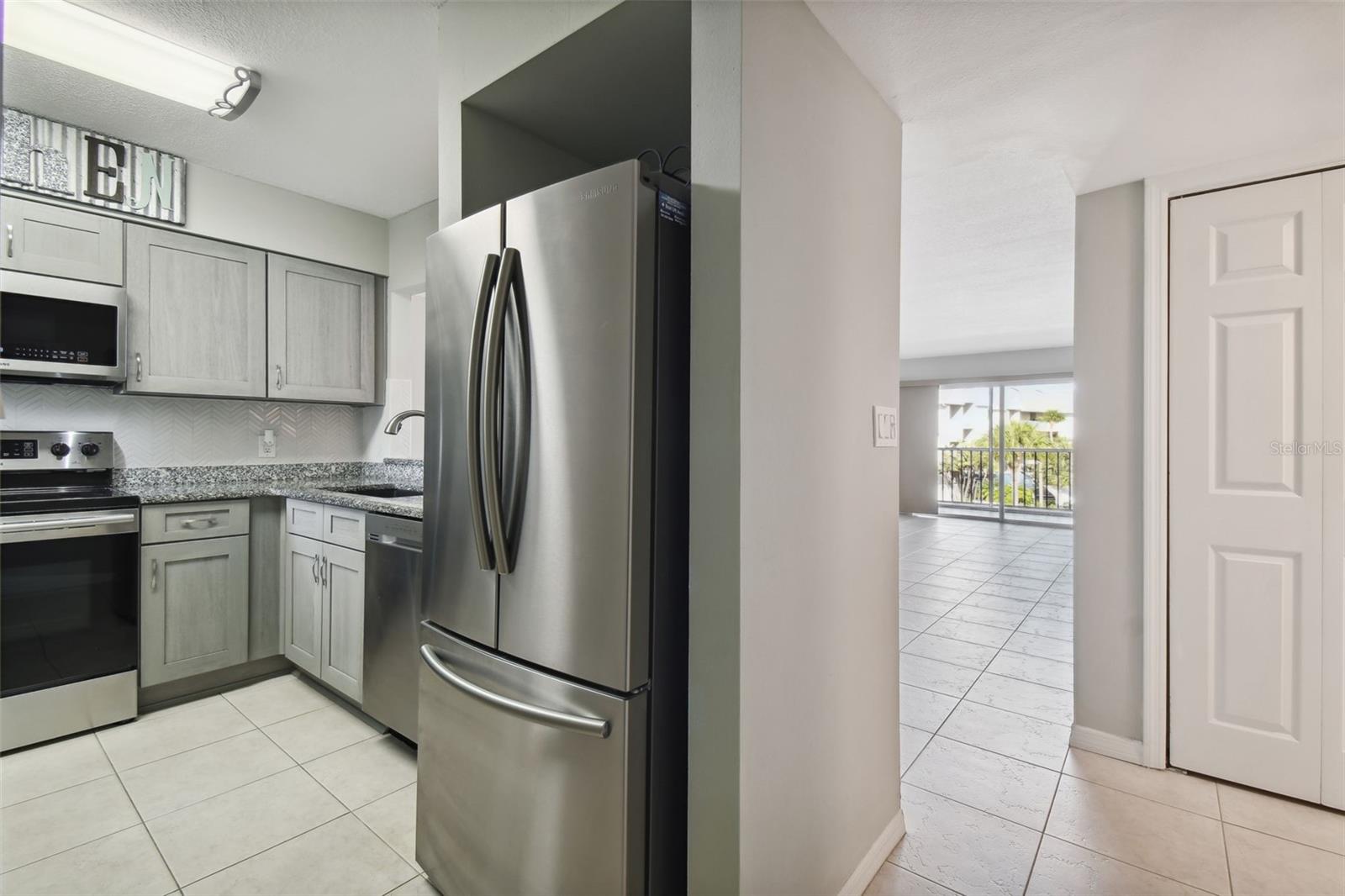 5557 SEA FOREST DR #214, NEW PORT RICHEY, FL — photo 4