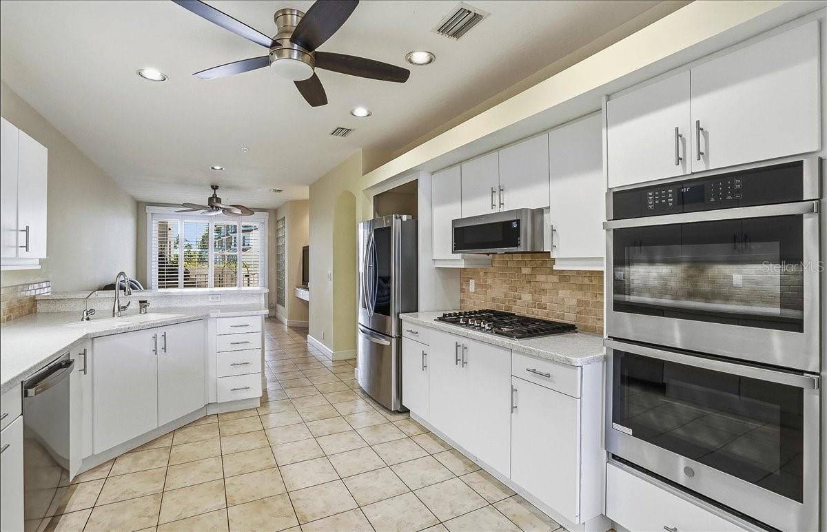 380 GULF OF MEXICO DR #515, LONGBOAT KEY, FL — photo 18