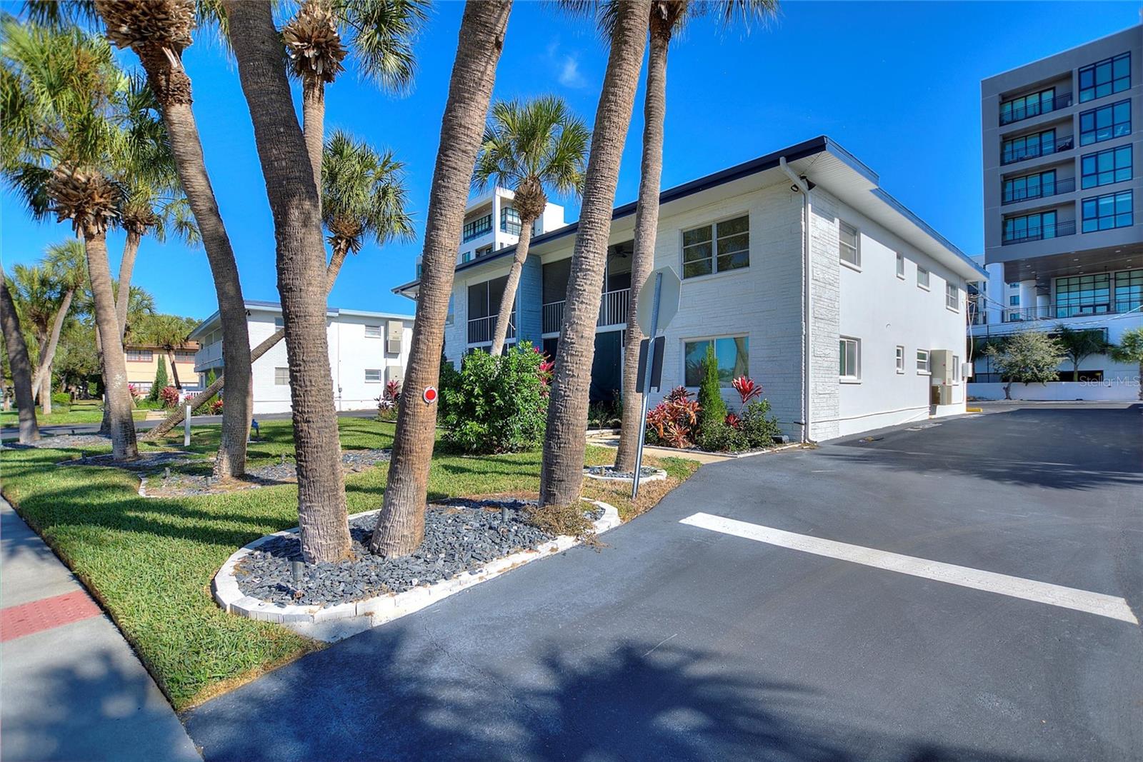 4300 37TH ST S #4, ST PETERSBURG, FL