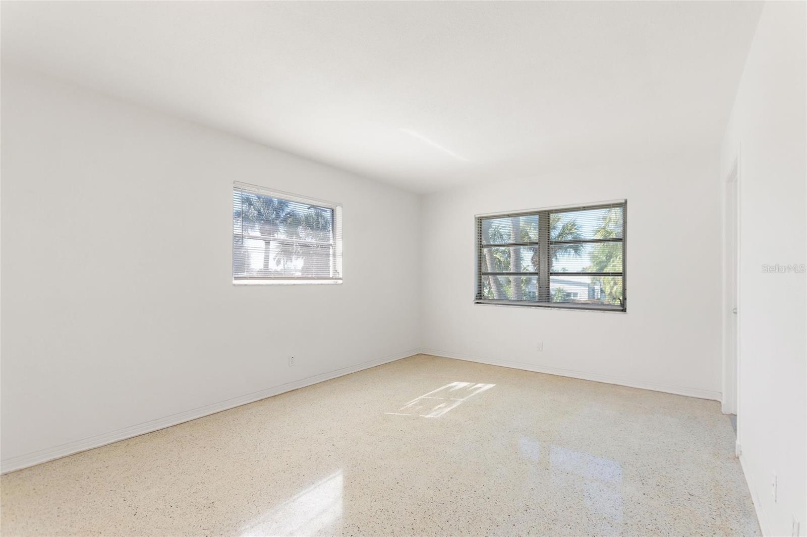 4300 37TH ST S #4, ST PETERSBURG, FL — photo 17
