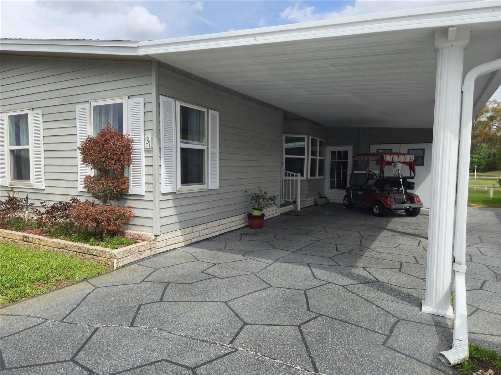 131 VICTORIA DR, HAINES CITY, FL — photo 2