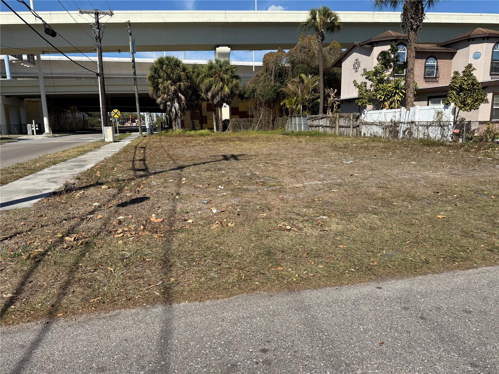 2602 DURHAM ST, TAMPA, FL