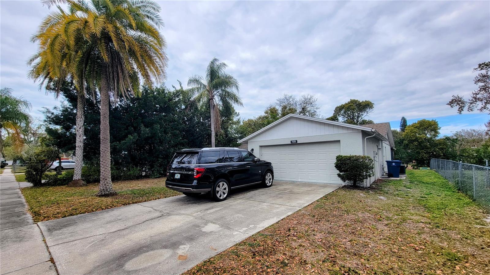 7051 WENTWORTH WAY, NEW PORT RICHEY, FL — photo 3
