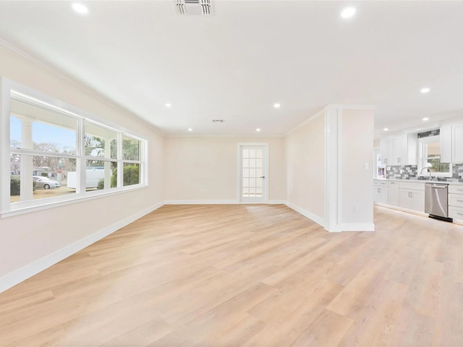 1310 E CROOKED LAKE DR, EUSTIS, FL — photo 12