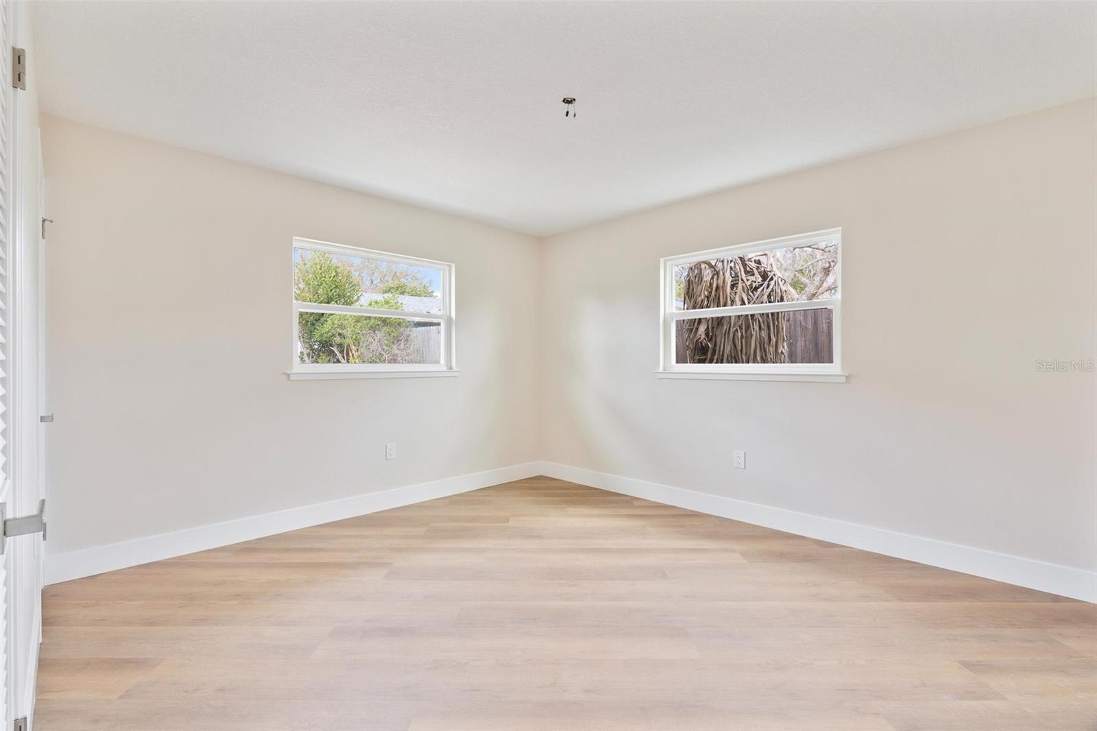1310 E CROOKED LAKE DR, EUSTIS, FL — photo 34