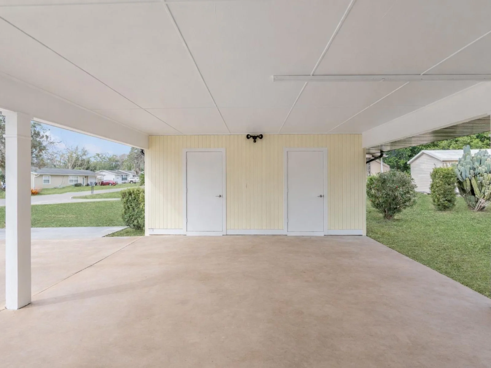 1310 E CROOKED LAKE DR, EUSTIS, FL — photo 54