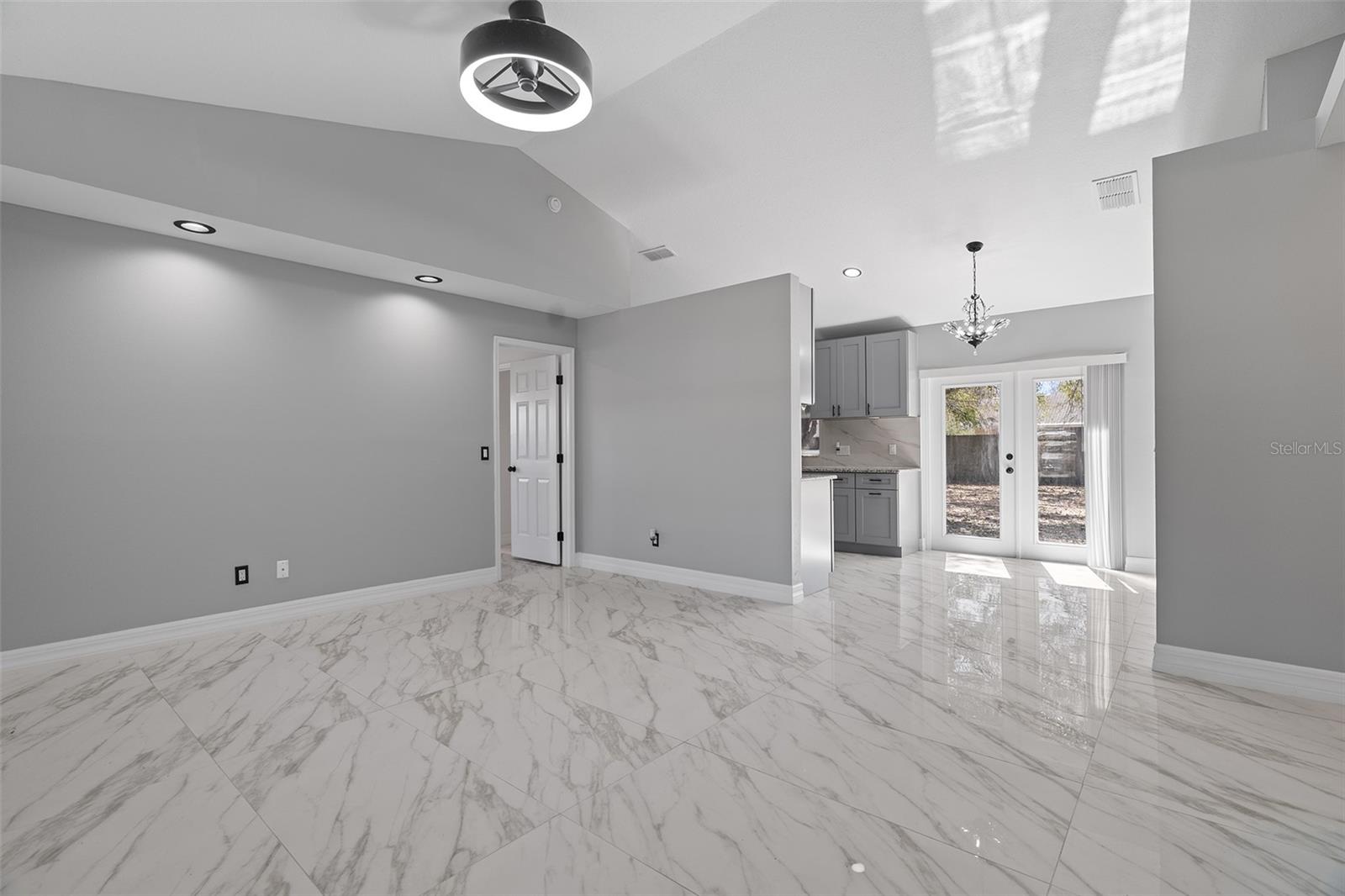 10611 REAGANS RUN DR, CLERMONT, FL — photo 9