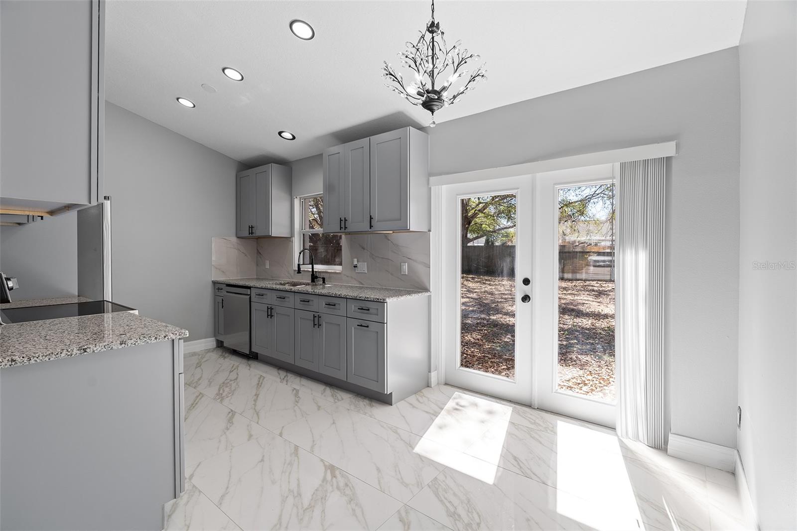 10611 REAGANS RUN DR, CLERMONT, FL — photo 16