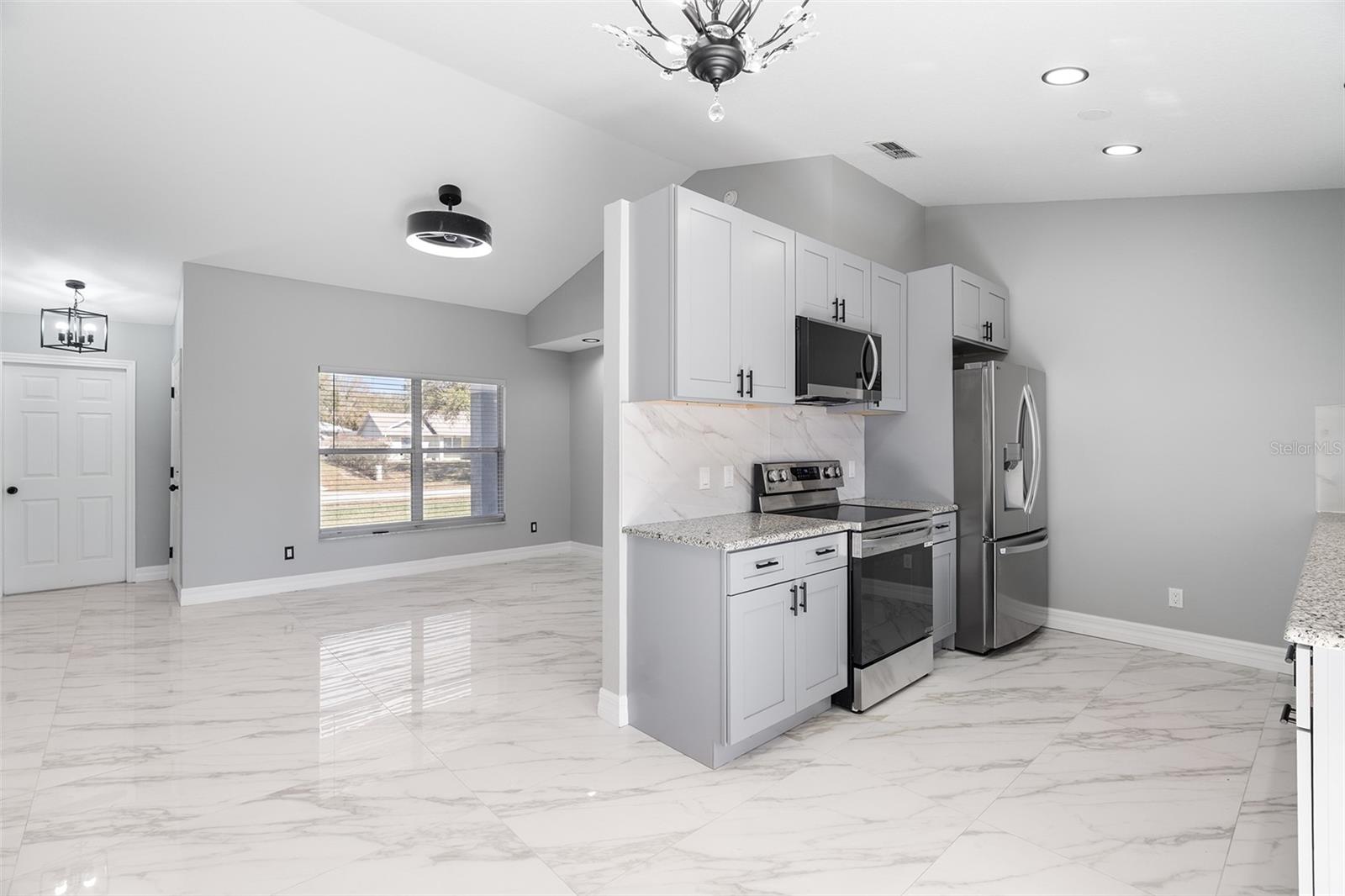 10611 REAGANS RUN DR, CLERMONT, FL — photo 19